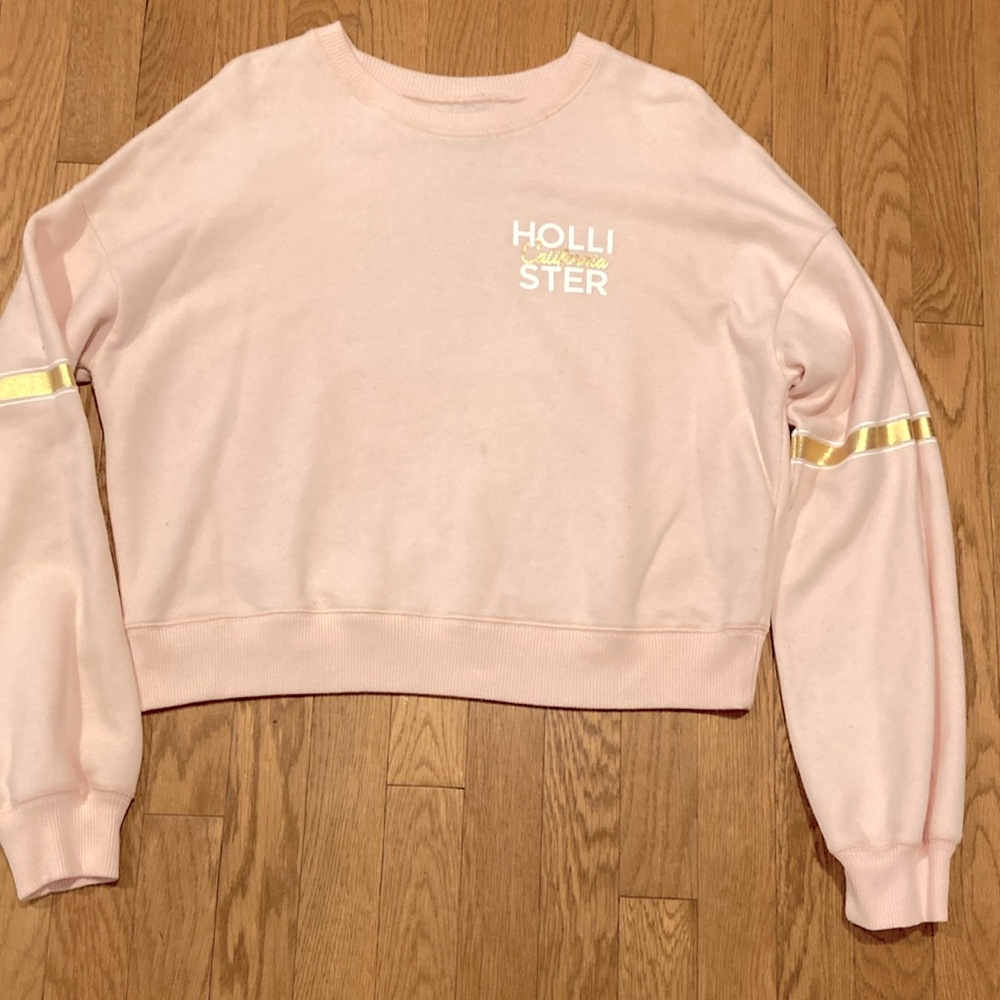 Hollister EUC pullover sweatshirt